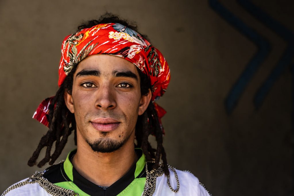 Ritratto ragazzo con con rasta